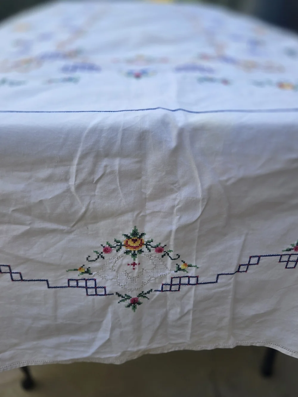 Vintage Cream Tablecloth with Multicolor Floral Embroidery